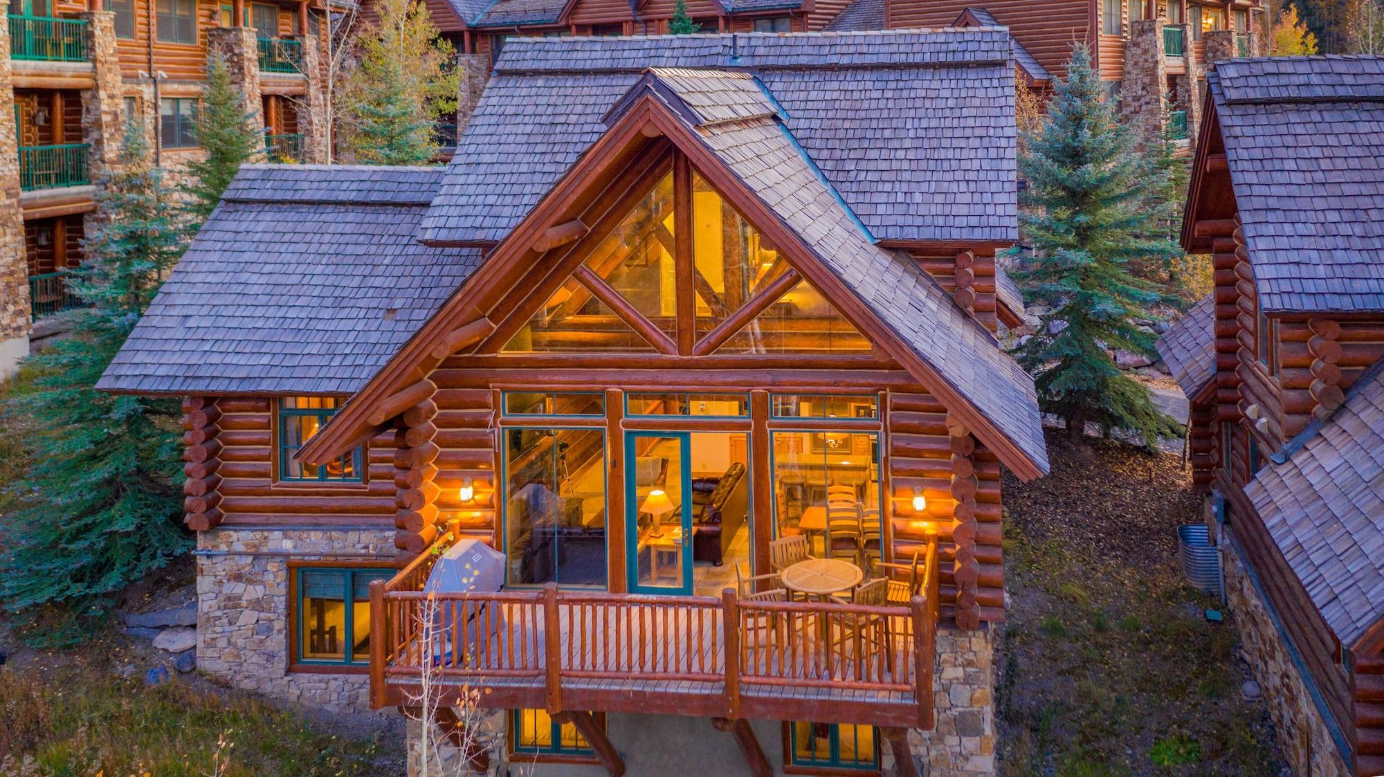特柳赖德山间小屋 外观 照片